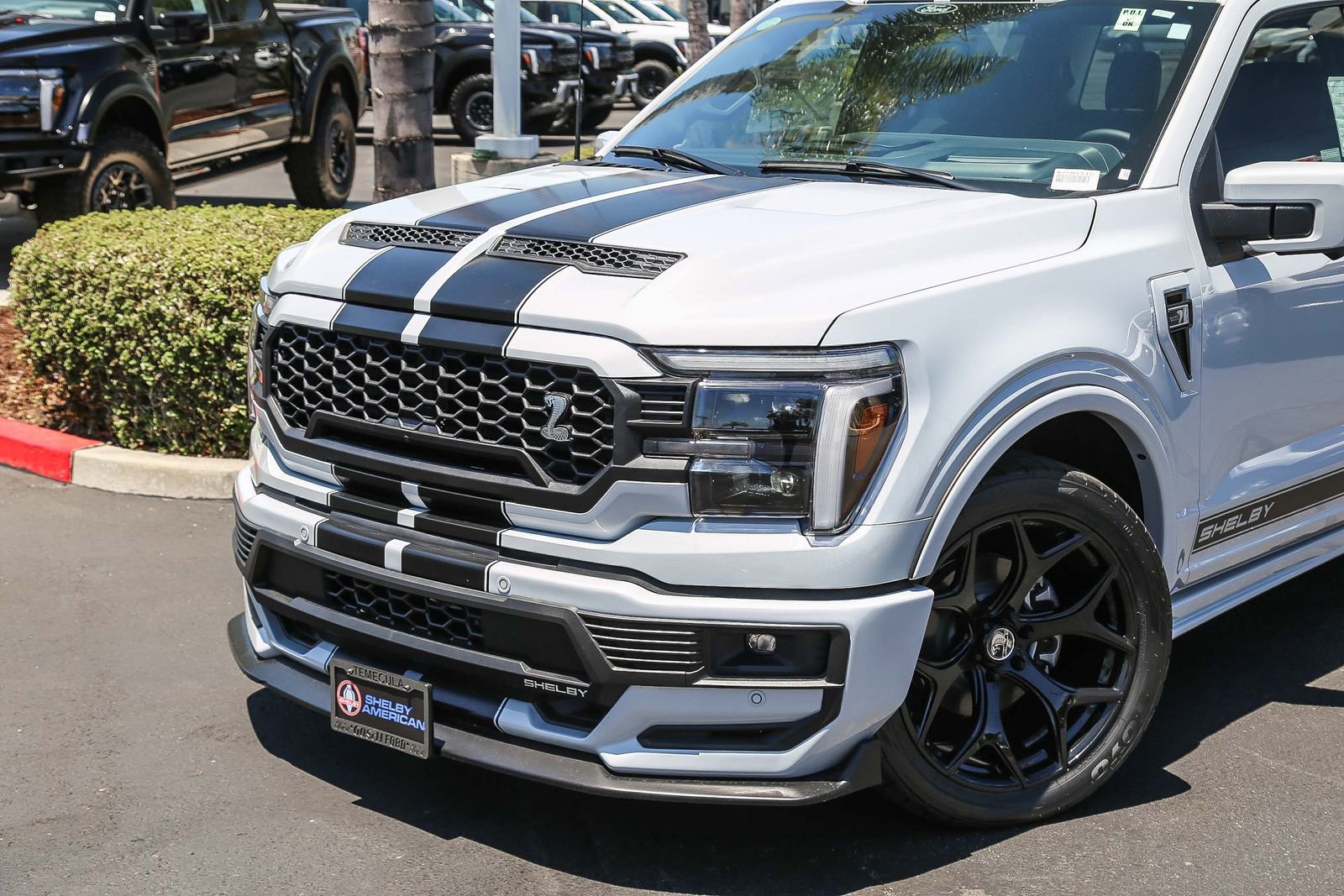 New 2025 Ford F150 Lariat w/ Equipment Group 502A High video 2