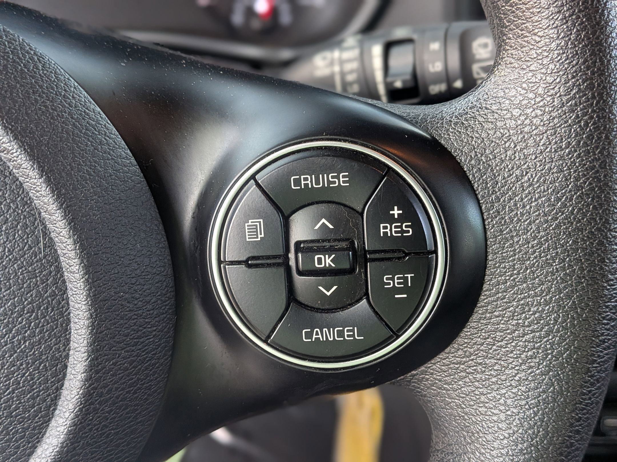 Used 2021 Kia Soul LX FWD image 23