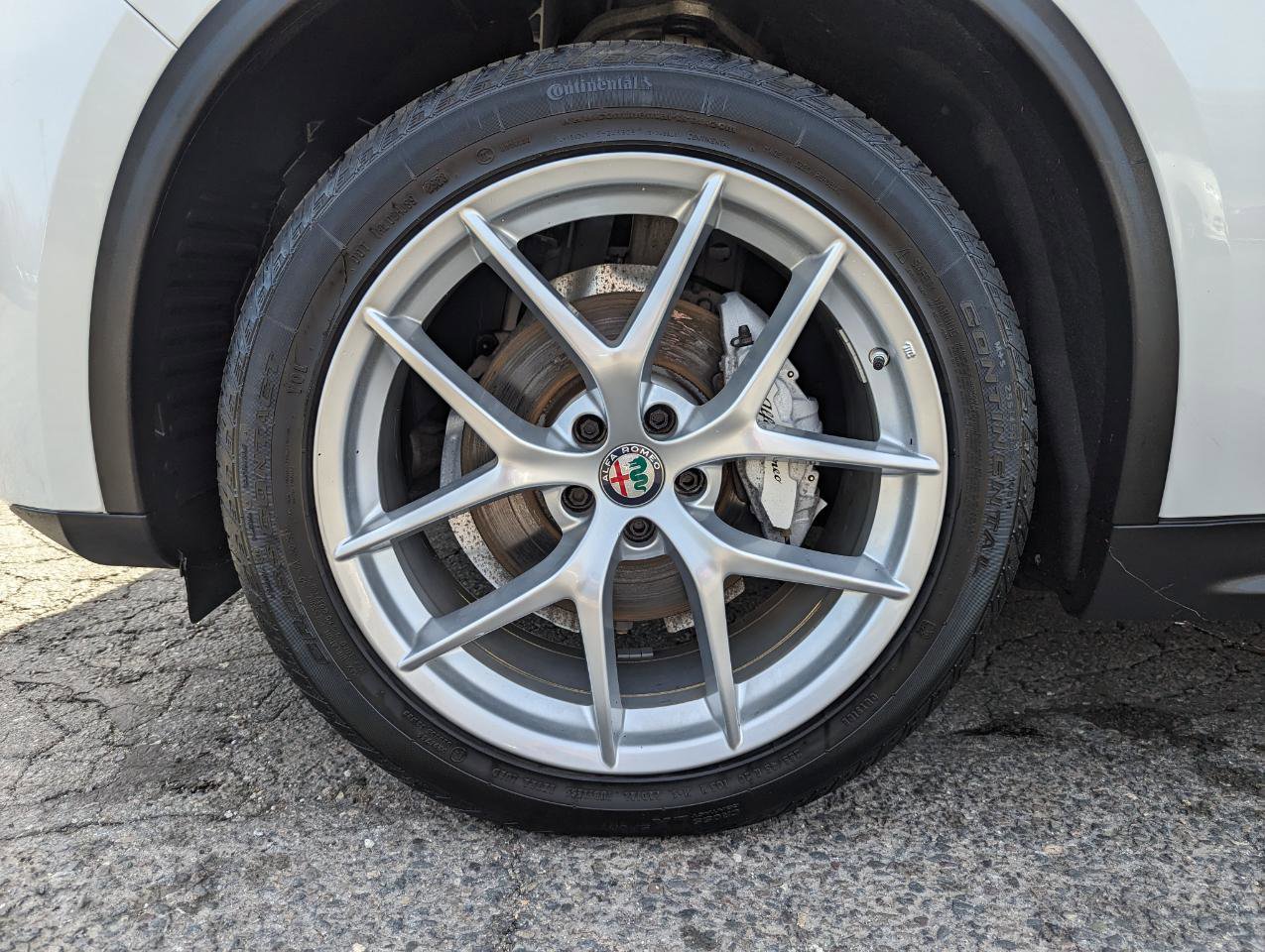 Used 2019 Alfa Romeo Stelvio Ti Lusso w/ Quick Order Package 22X Lusso AWD/4WD image 43