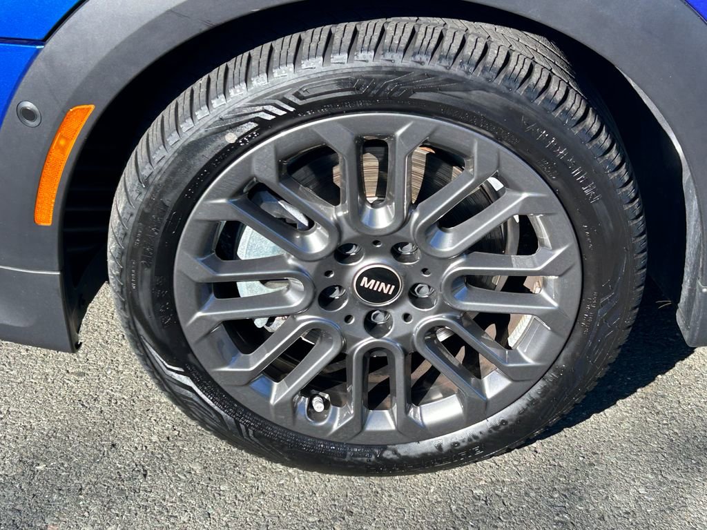 Used 2025 MINI Cooper S image 9