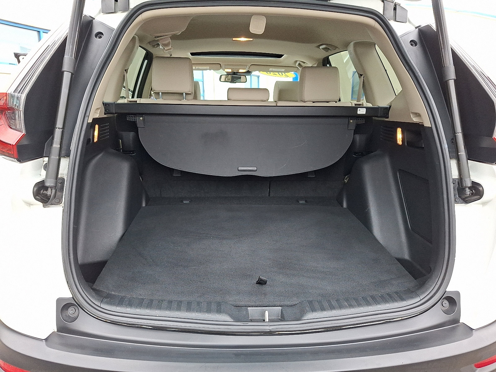 Certified 2020 Honda CR-V Touring image 28