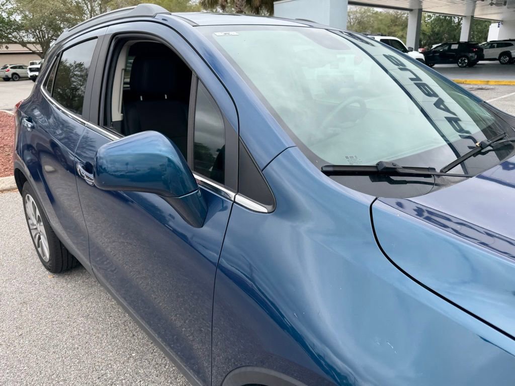 Used 2020 Buick Encore Preferred w/ Safety Package FWD image 15