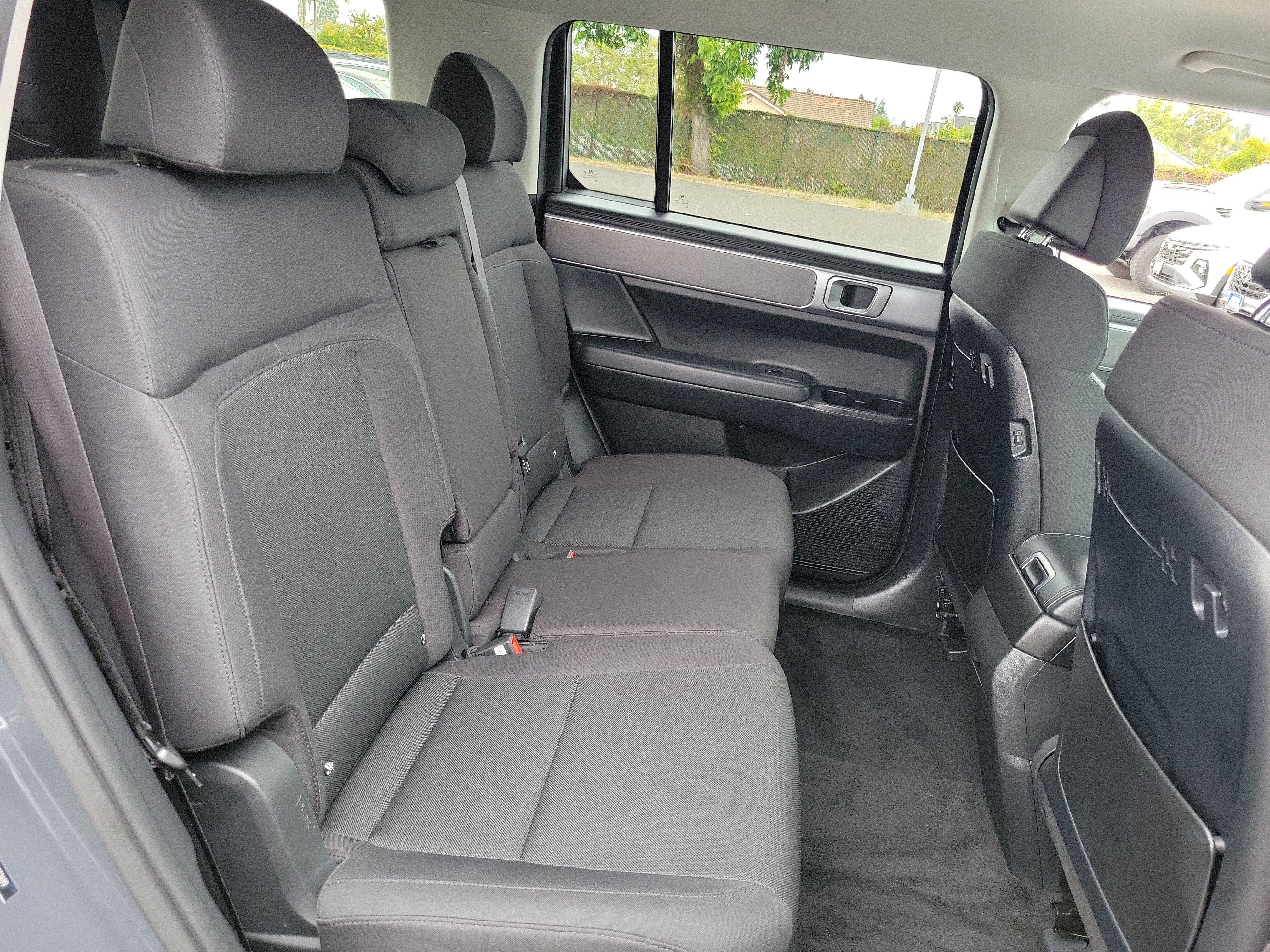 Certified 2026 Hyundai Santa Fe SE FWD image 25