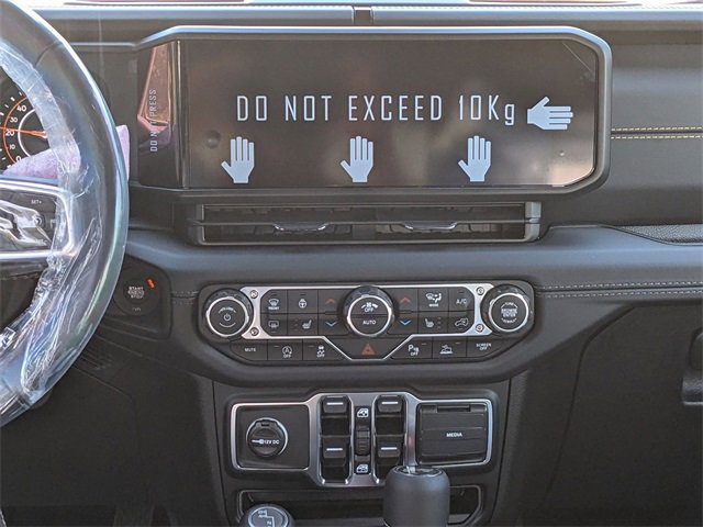 New 2025 Jeep Wrangler Sahara image 13