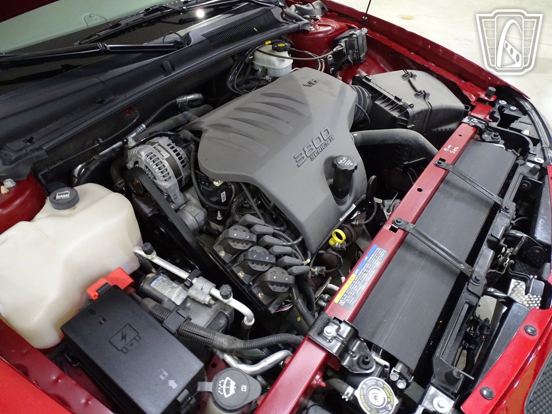 Used 2005 Pontiac Bonneville SLE w/ Premier Edition image 32