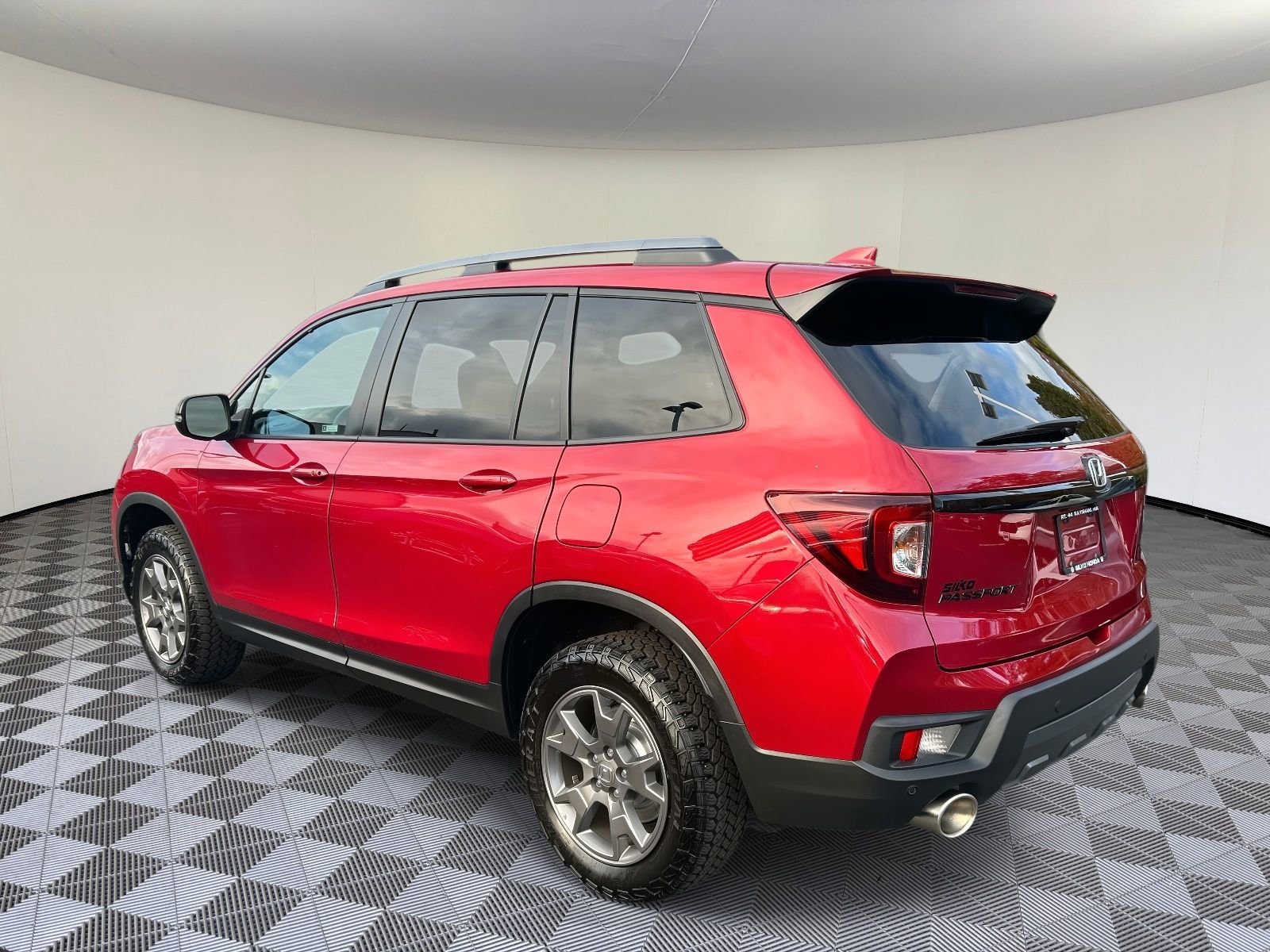 Certified 2024 Honda Passport TrailSport image 6
