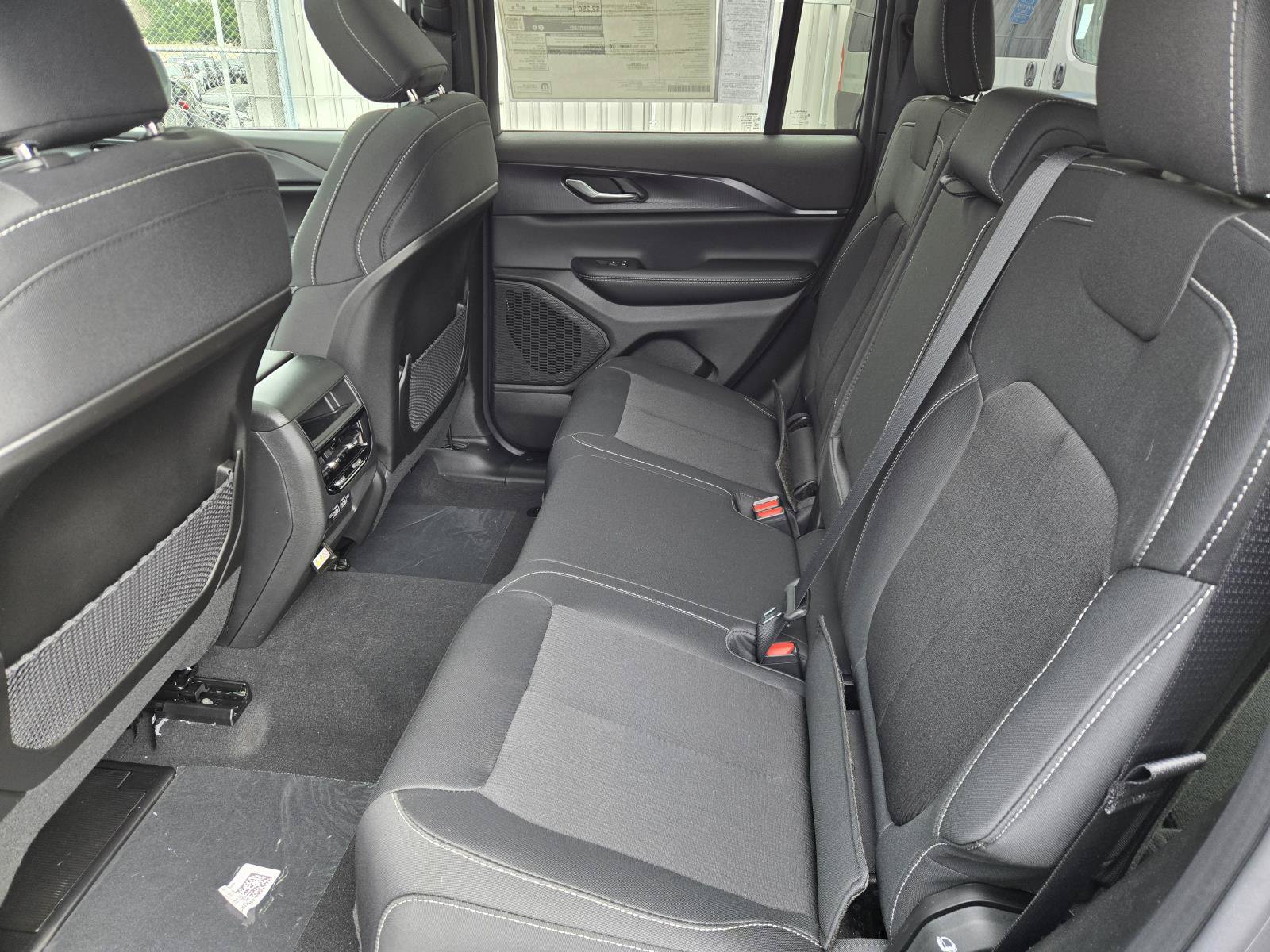New 2026 Jeep Grand Cherokee Laredo X RWD image 26