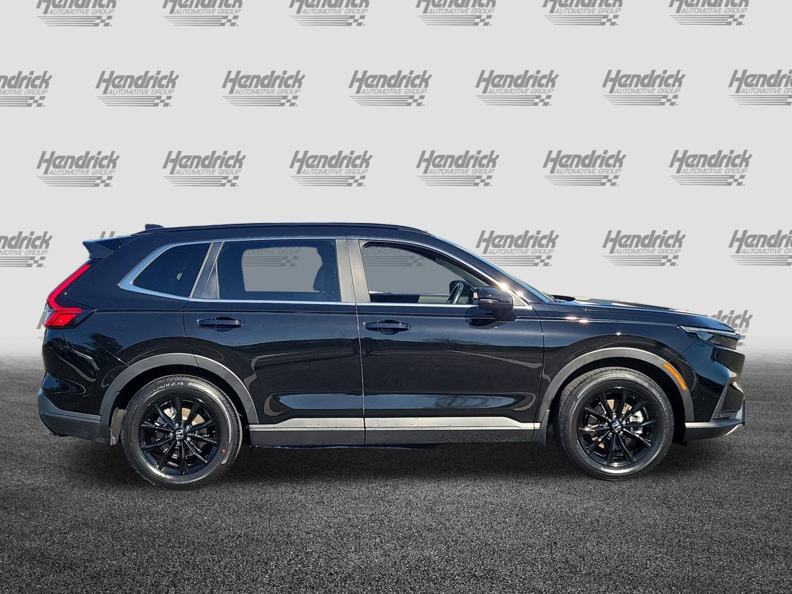 Used 2024 Honda CR-V Sport-L image 9