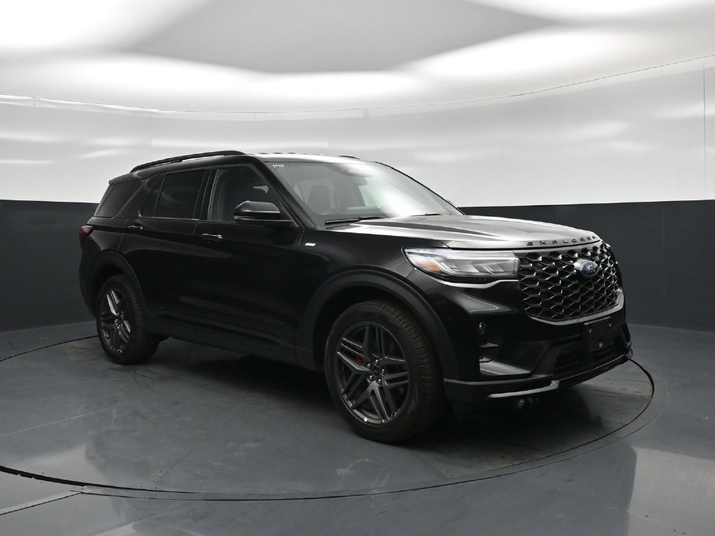 Certified 2026 Ford Explorer ST-Line w/ ST-Line Street Pack AWD/4WD image 52