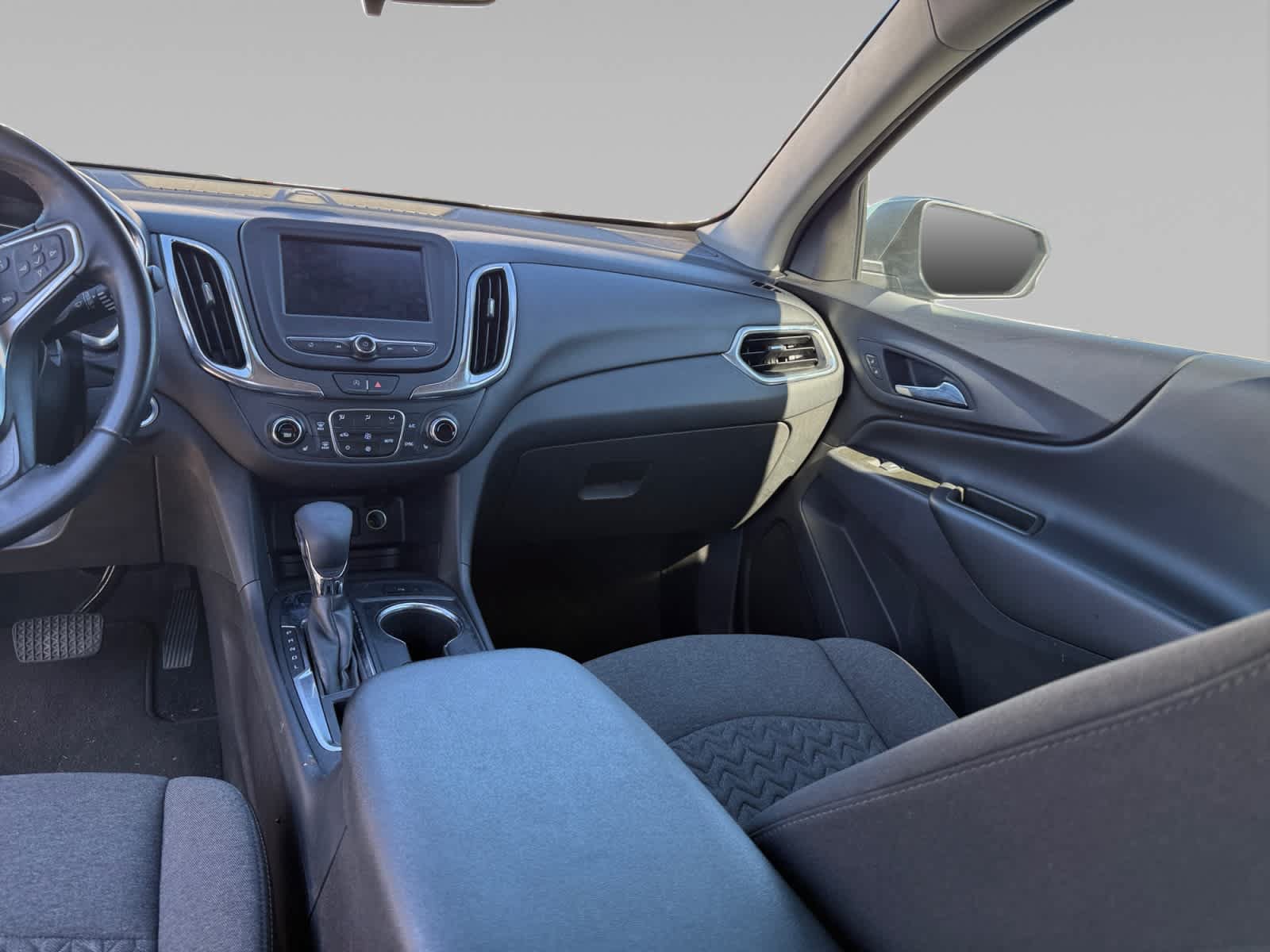 Used 2024 Chevrolet Equinox LT AWD/4WD image 21