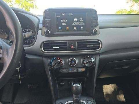 Used 2018 Hyundai Kona SE AWD/4WD image 8