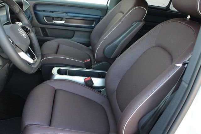 New 2025 Volkswagen ID. Buzz Pro S image 17