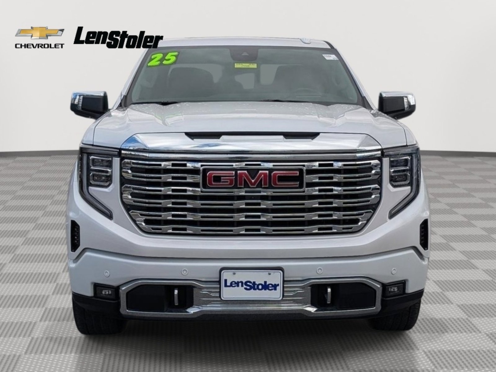 Used 2025 GMC Sierra 1500 Denali w/ Denali Reserve Package AWD/4WD image 8