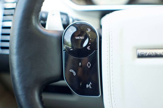 Used 2020 Land Rover Range Rover SV Autobiography Dynamic image 21