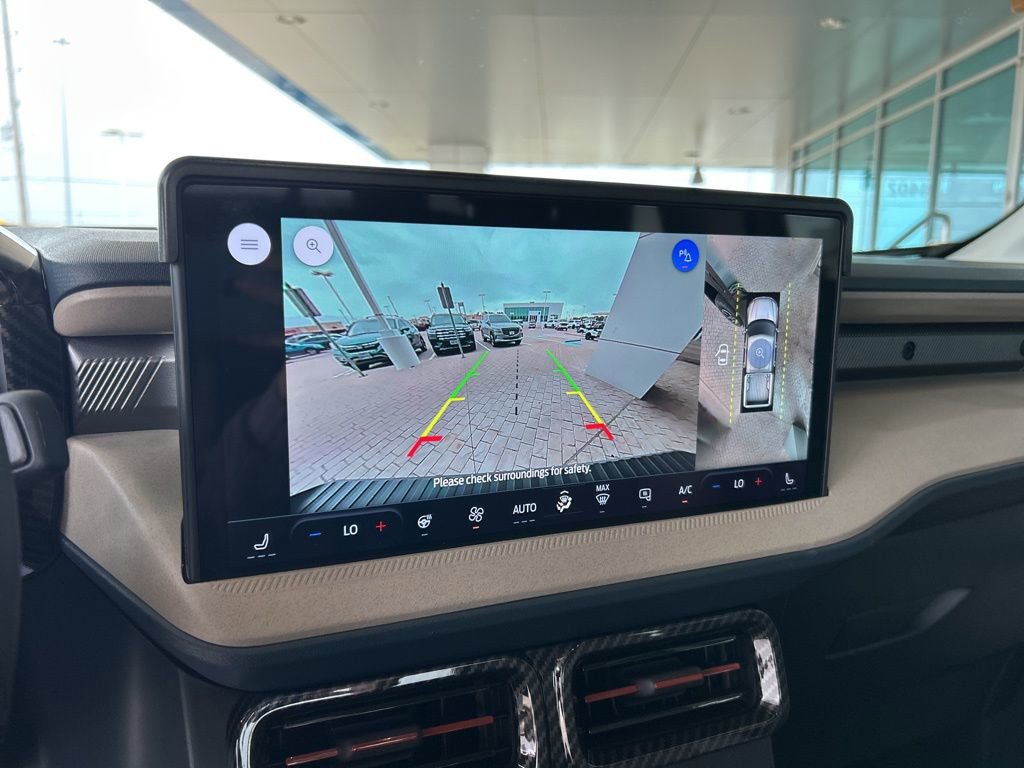 Used 2025 Ford Maverick Lariat w/ 4K Tow Package AWD/4WD image 20