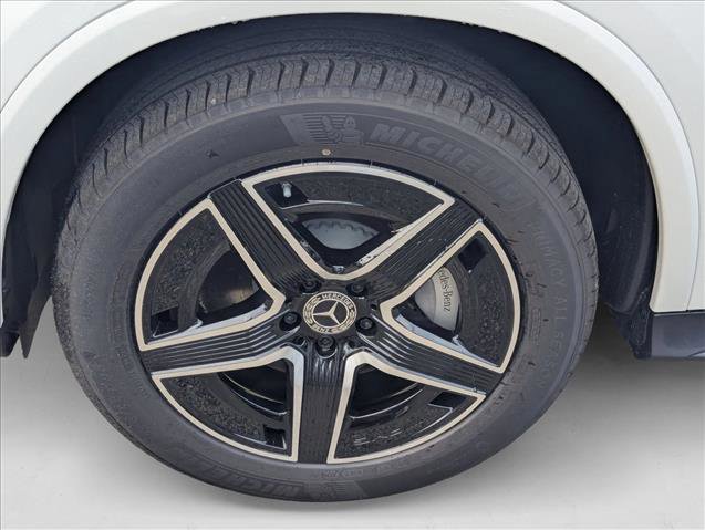 New 2026 Mercedes-Benz GLC 300 4MATIC image 9