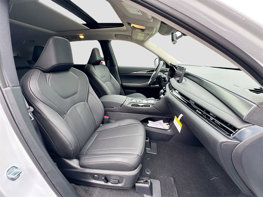 New 2026 INFINITI QX60 Luxe w/ Cargo Package image 31