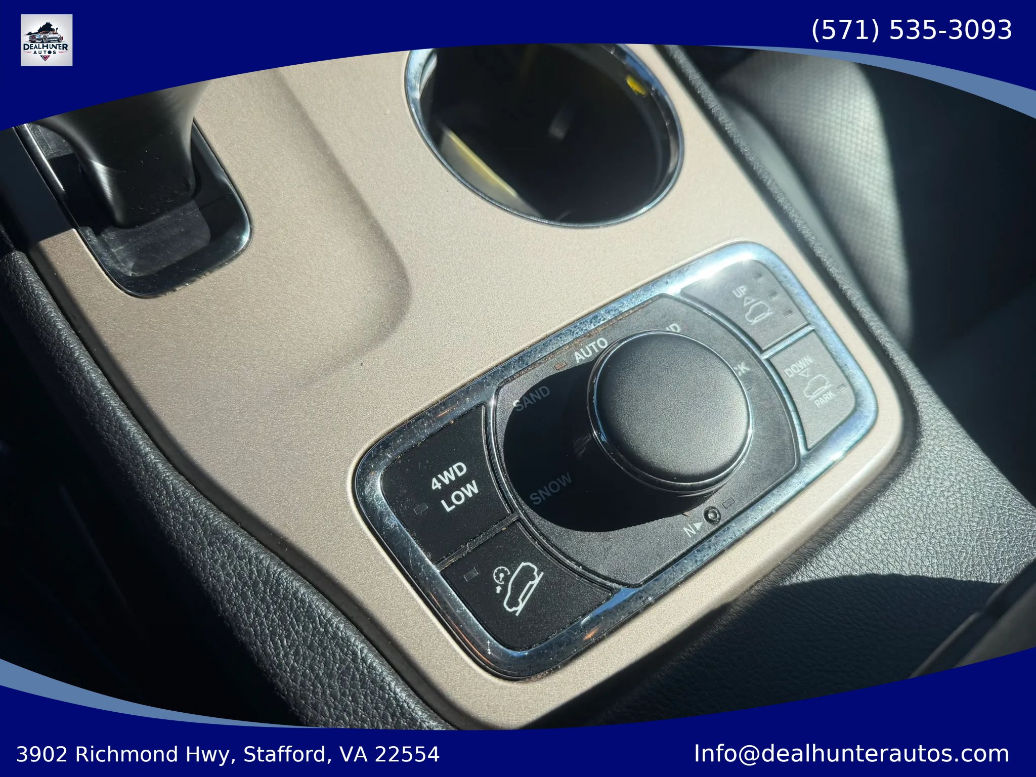 Used 2015 Jeep Grand Cherokee Summit AWD/4WD image 31