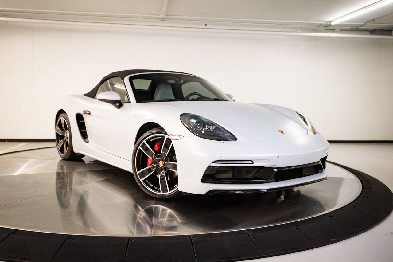 Certified 2024 Porsche 718 Boxster S RWD image 9