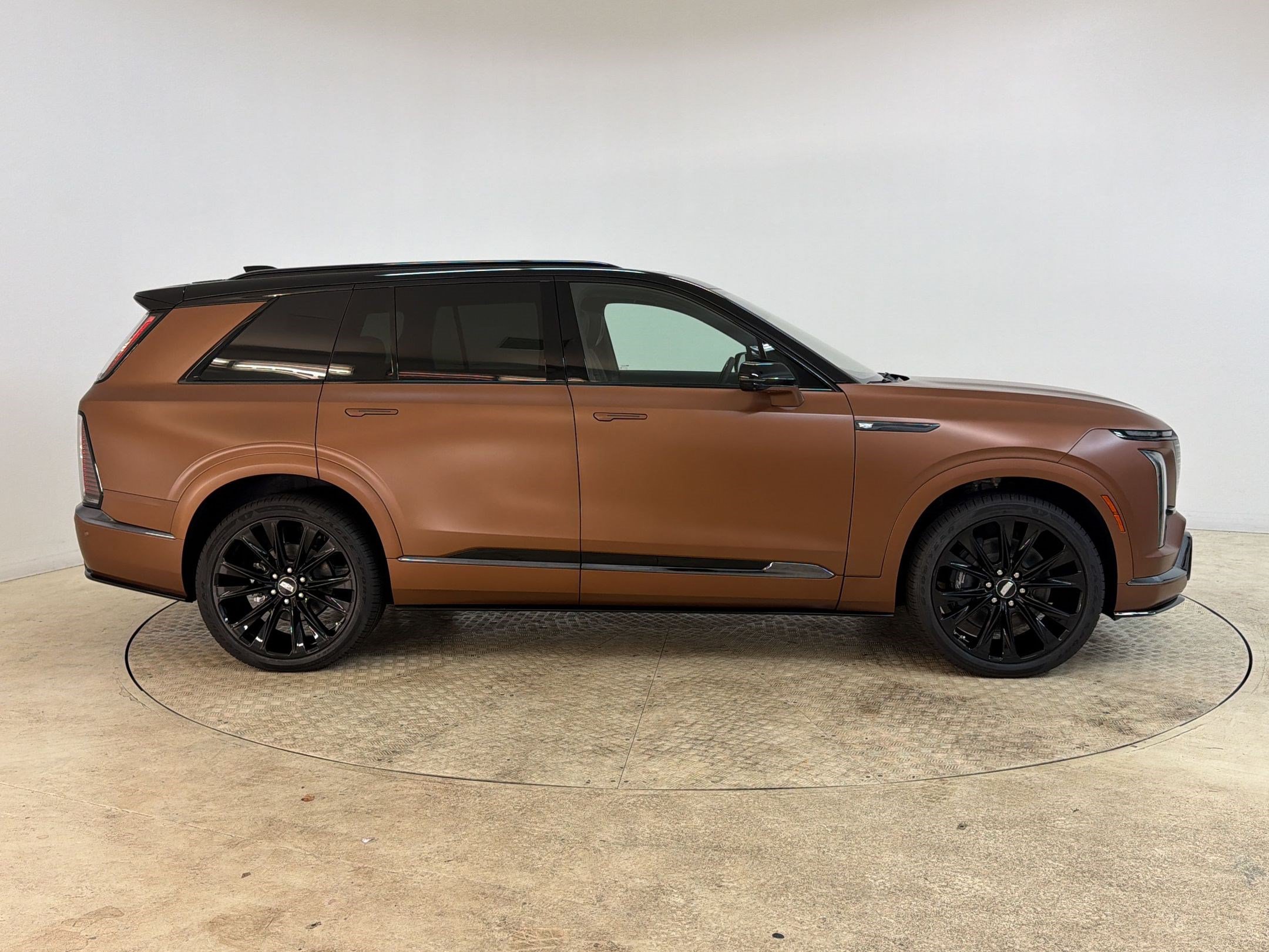 New 2027 Cadillac Vistiq Sport AWD/4WD image 8