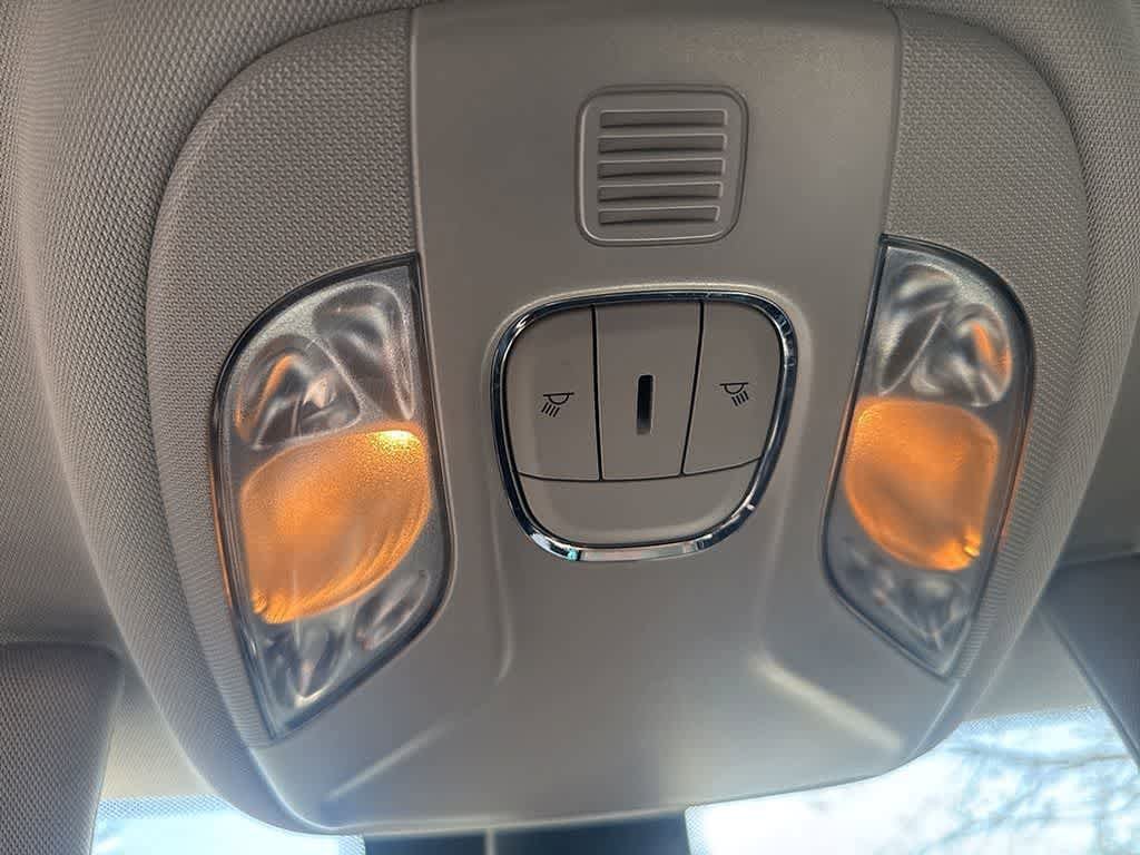 Used 2022 Jeep Compass Trailhawk w/ Trailhawk Convenience Group image 19