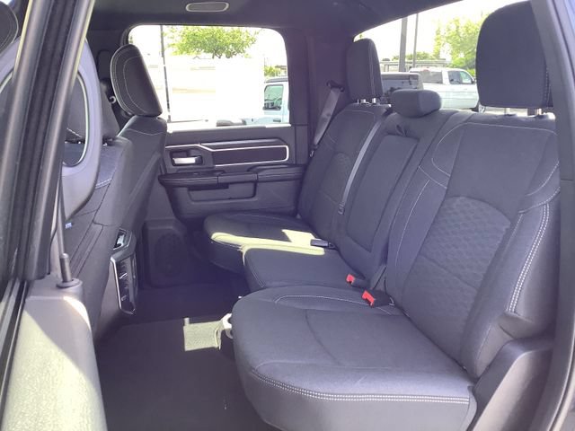 New 2026 RAM 2500 Big Horn AWD/4WD image 24