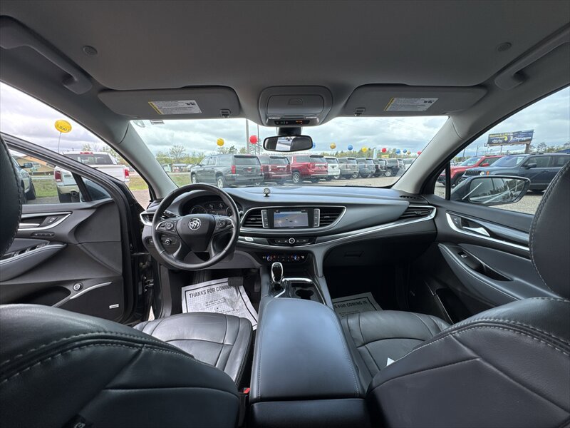 Used 2018 Buick Enclave Premium w/ Trailering Package AWD/4WD image 14
