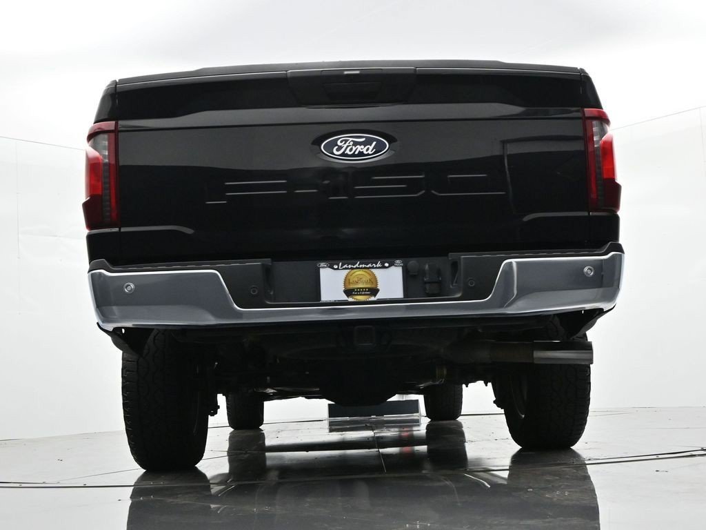 Used 2025 Ford F150 XLT w/ Equipment Group 301A Standard AWD/4WD image 26