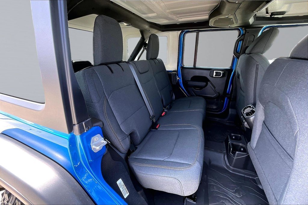 New 2026 Jeep Wrangler Unlimited Sport AWD/4WD image 18