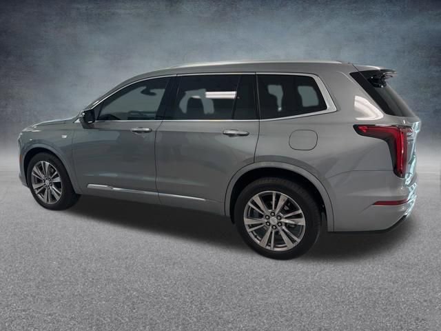 Used 2024 Cadillac XT6 Premium Luxury AWD/4WD image 11
