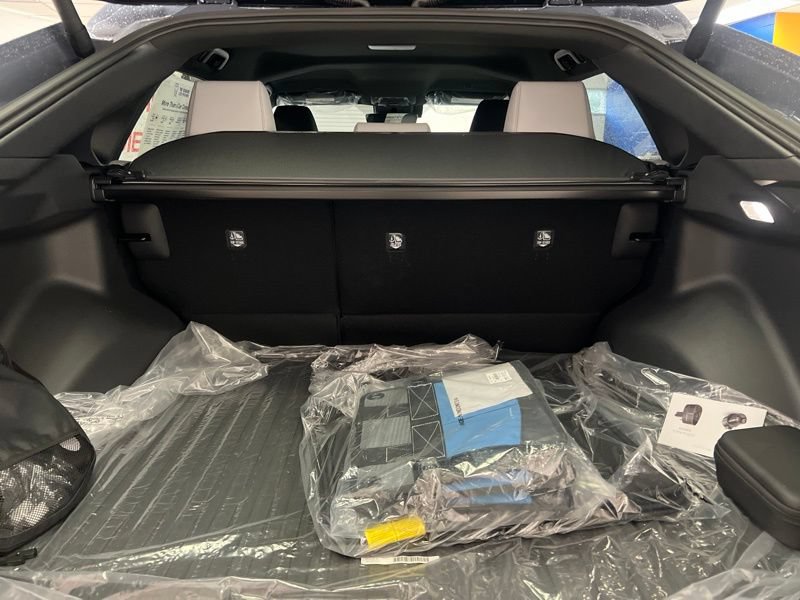 New 2026 Subaru Solterra AWD/4WD image 8