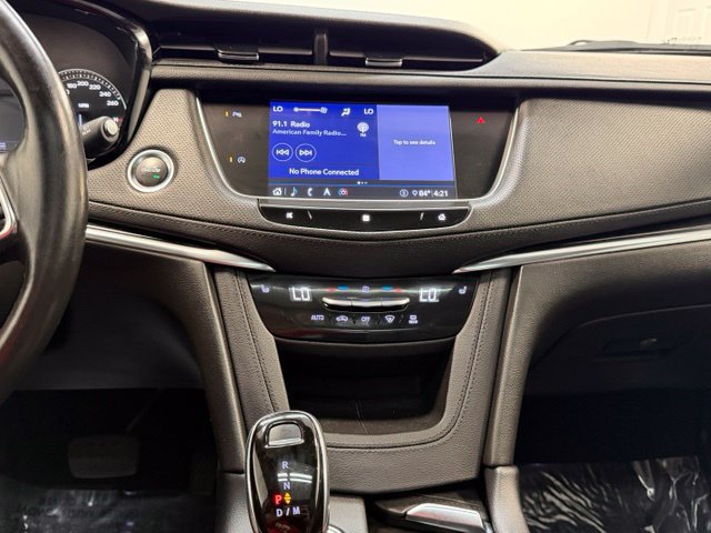 Used 2020 Cadillac XT5 Premium Luxury AWD/4WD image 18