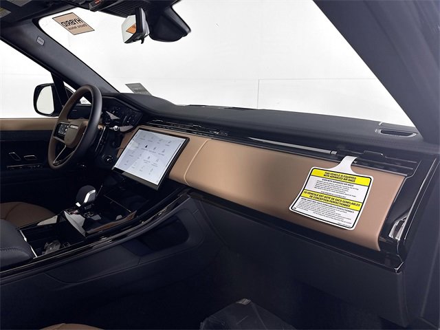 New 2025 Land Rover Range Rover Sport Dynamic SE image 31