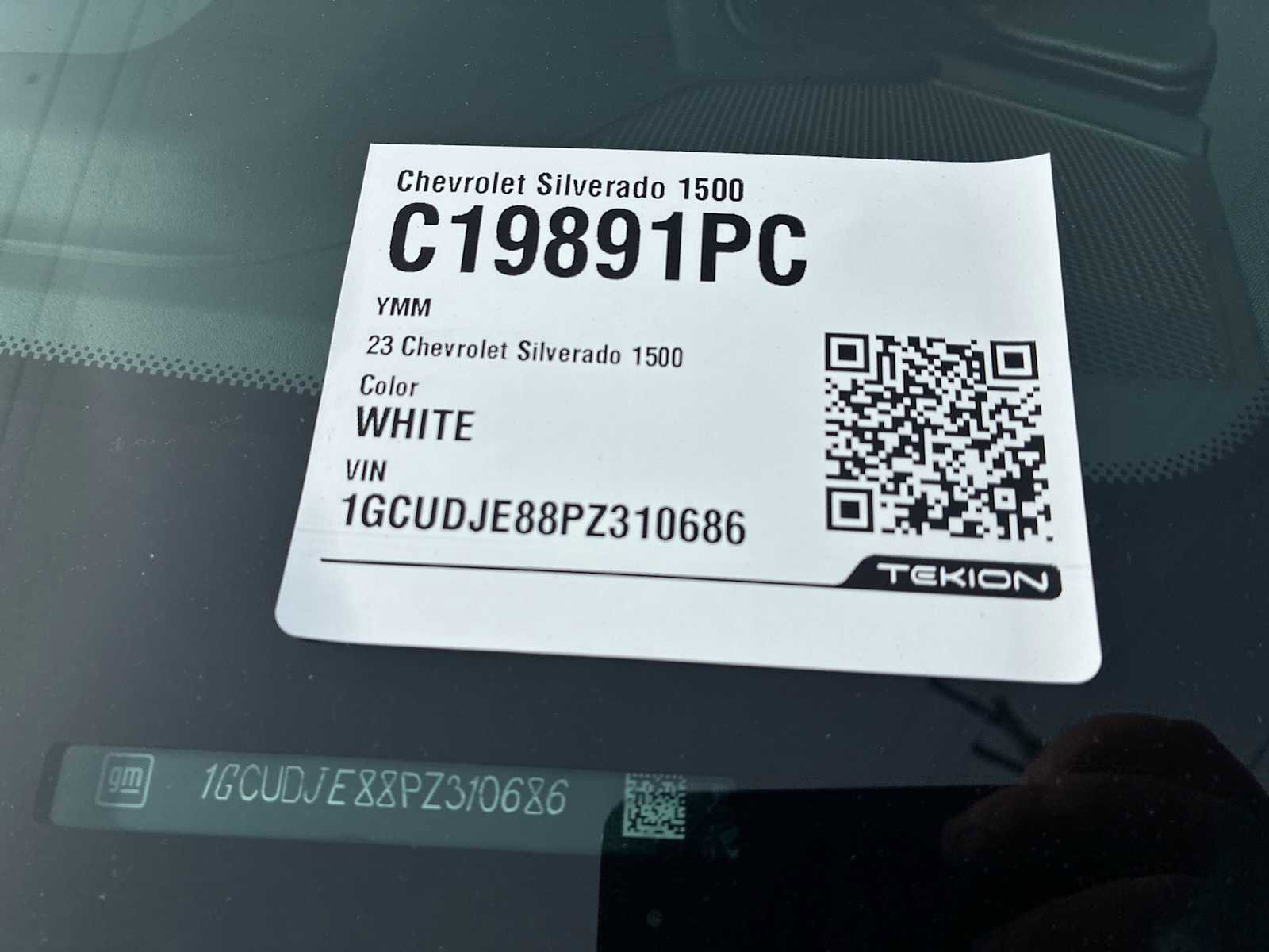 Used 2023 Chevrolet Silverado 1500 High Country w/ Technology Package image 35