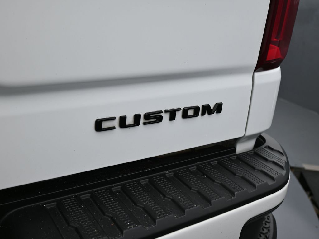 Used 2022 Chevrolet Silverado 1500 Custom w/ Safety Confidence Package image 34
