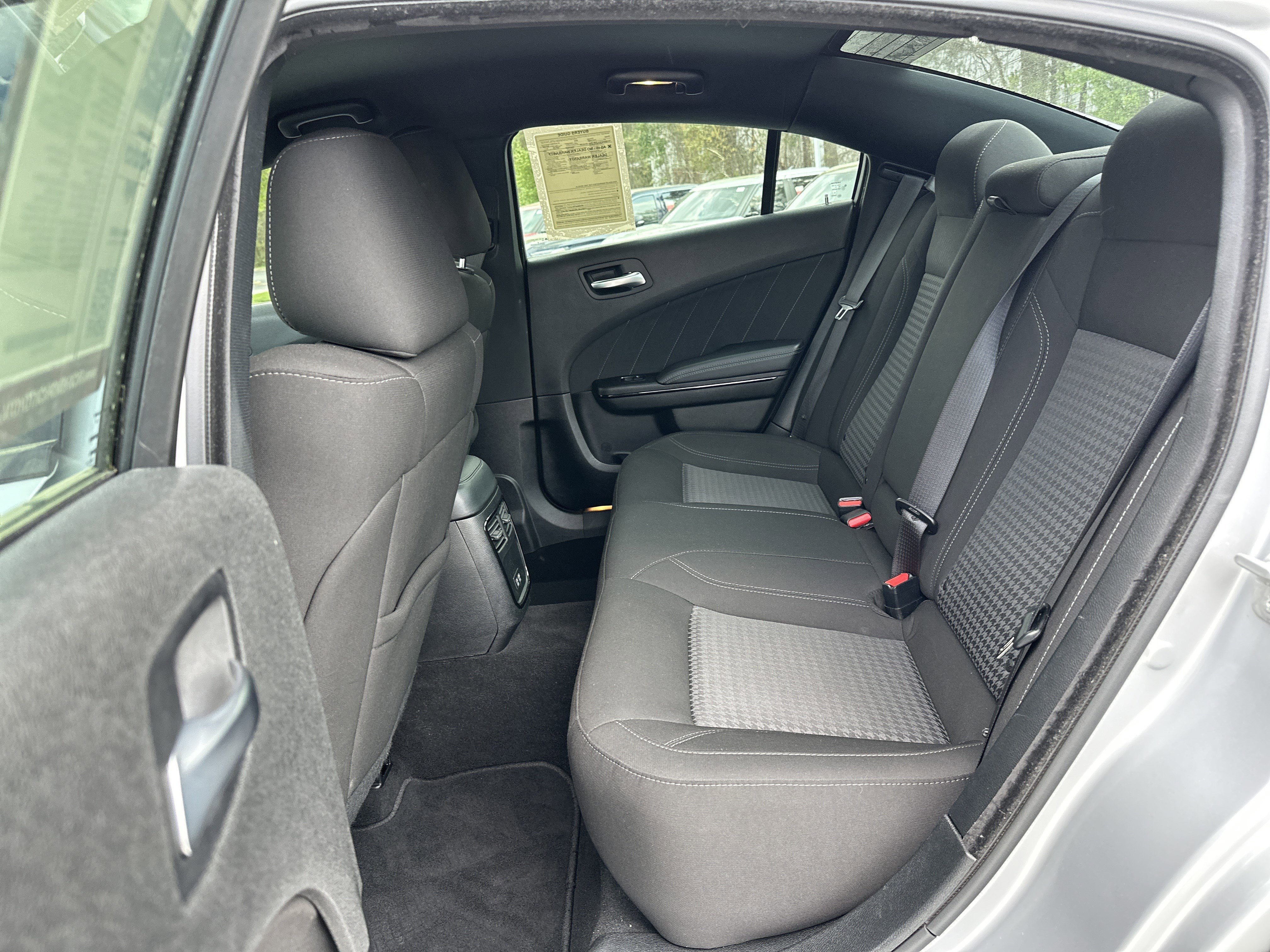 Used 2022 Dodge Charger SXT w/ Blacktop Package image 31