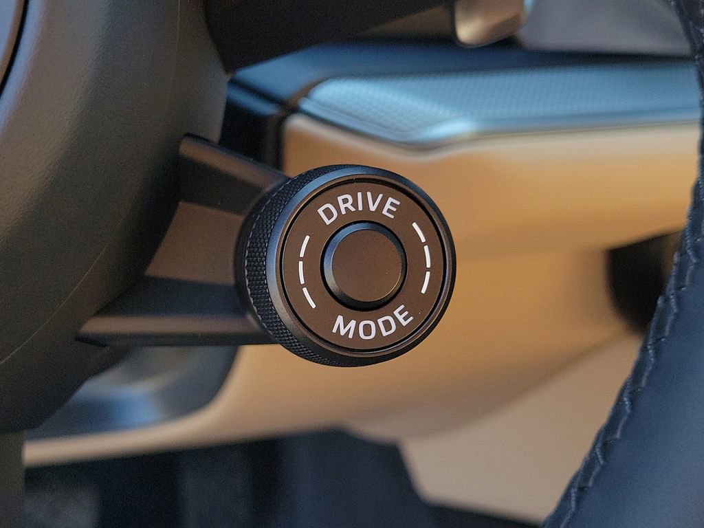 New 2026 Porsche Cayenne Coupe image 38