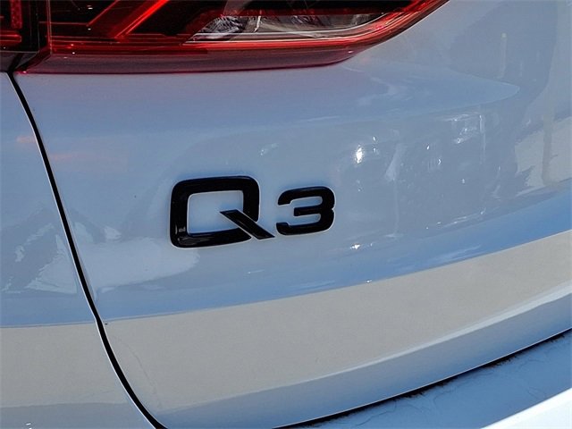 Used 2025 Audi Q3 2.0T Premium Plus w/ Premium Plus Package image 22