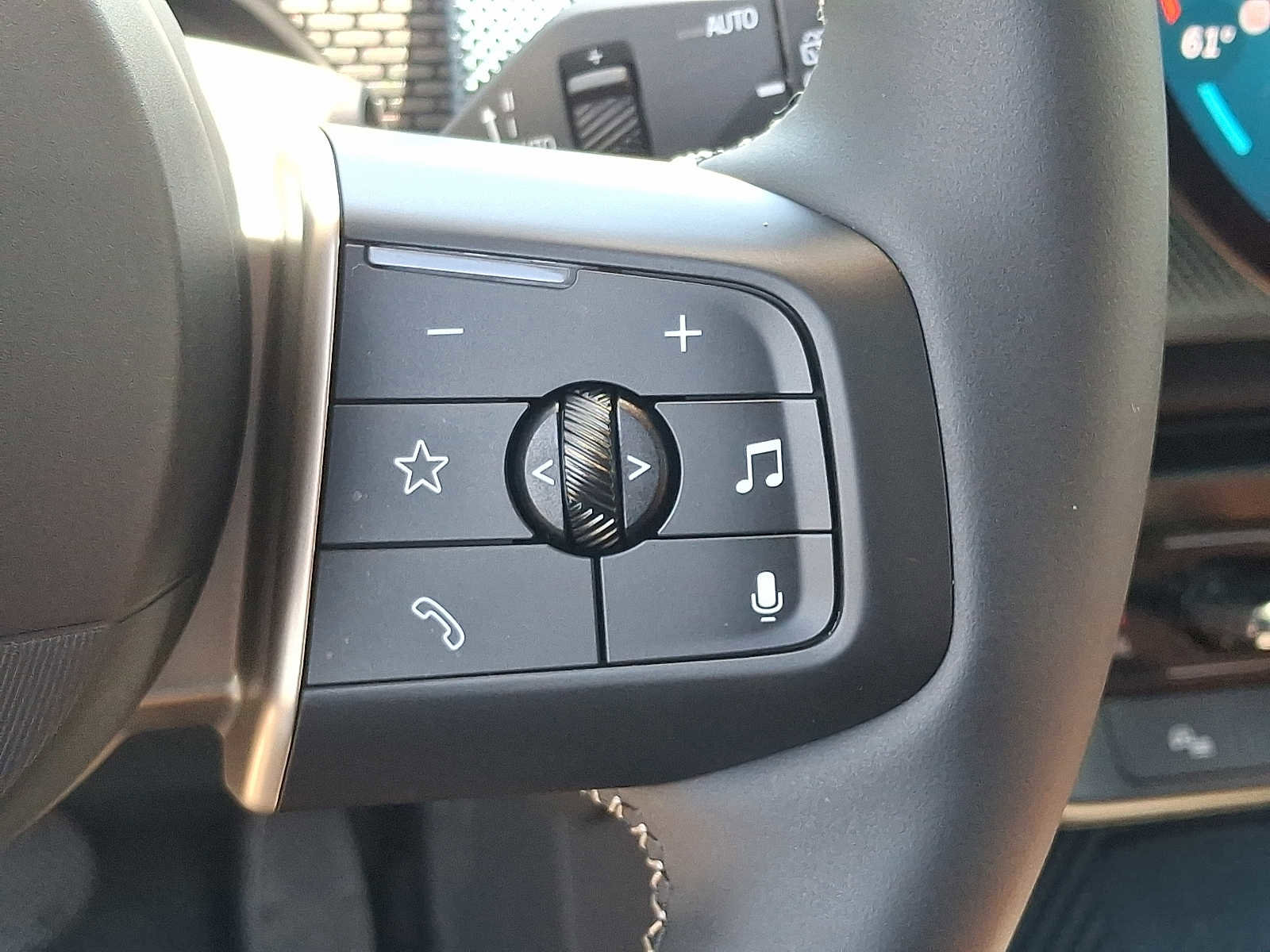 Certified 2025 MINI Cooper Countryman S w/ Comfort Package Max image 23