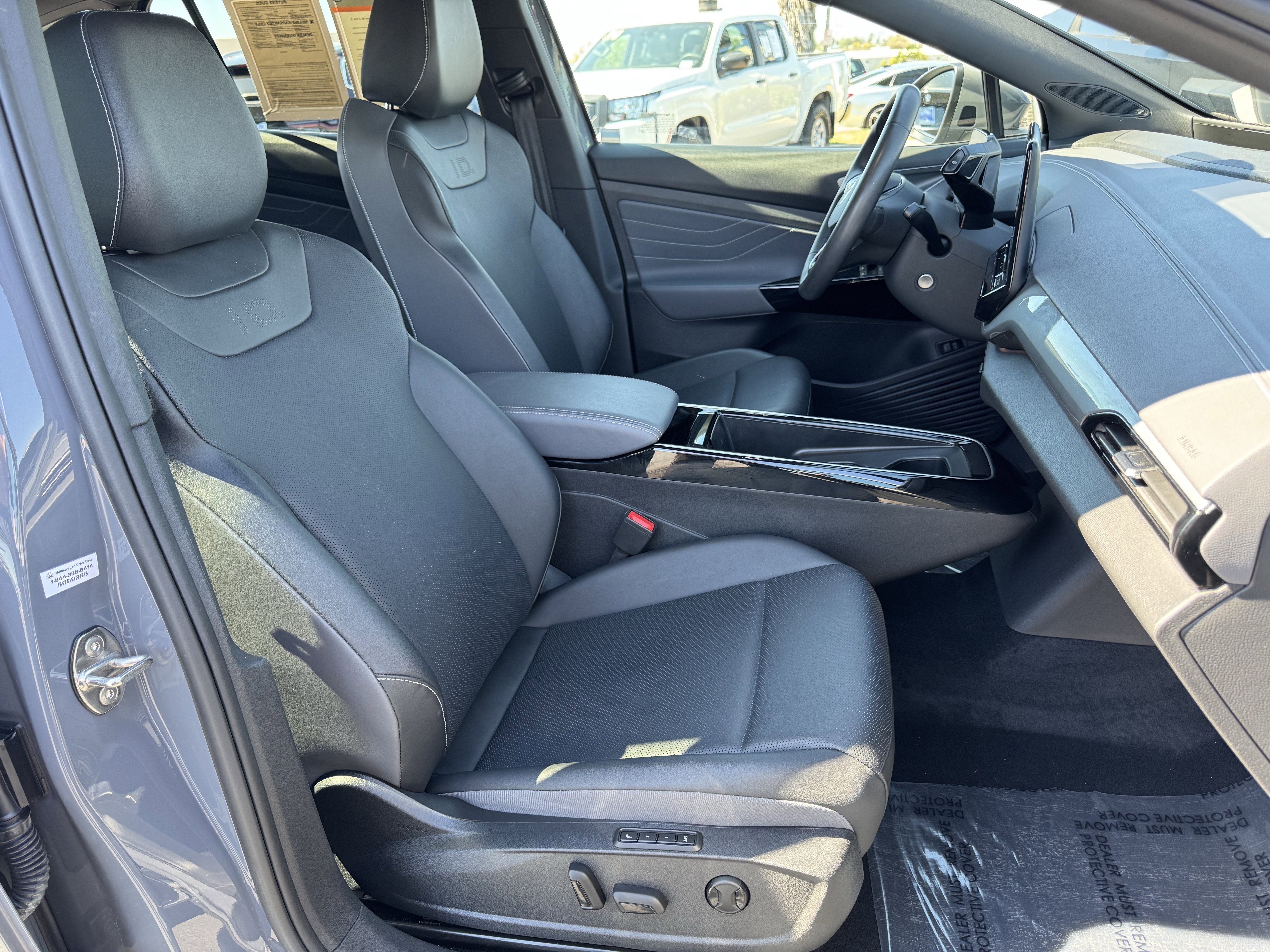 Used 2023 Volkswagen ID.4 Pro S image 34