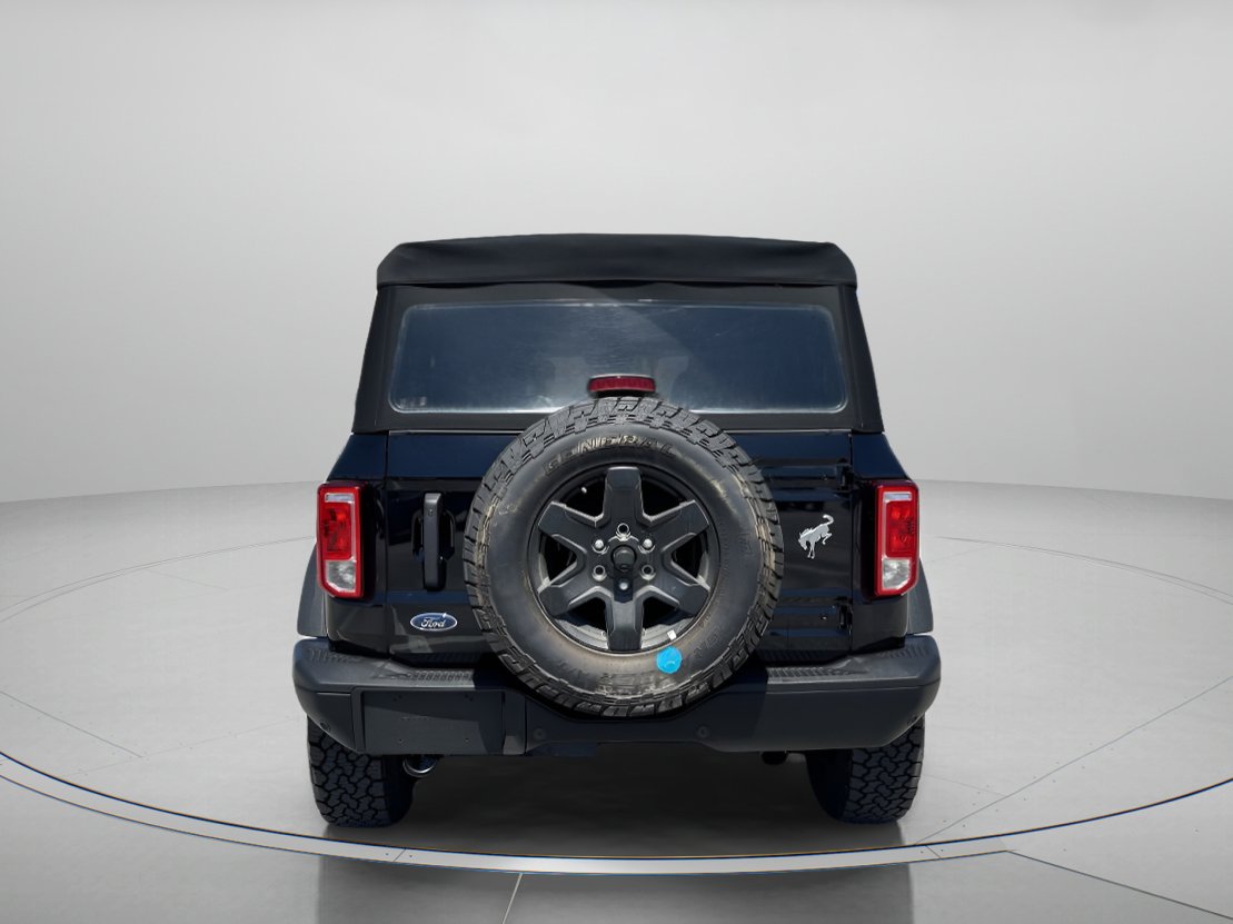 Used 2024 Ford Bronco Black Diamond image 4