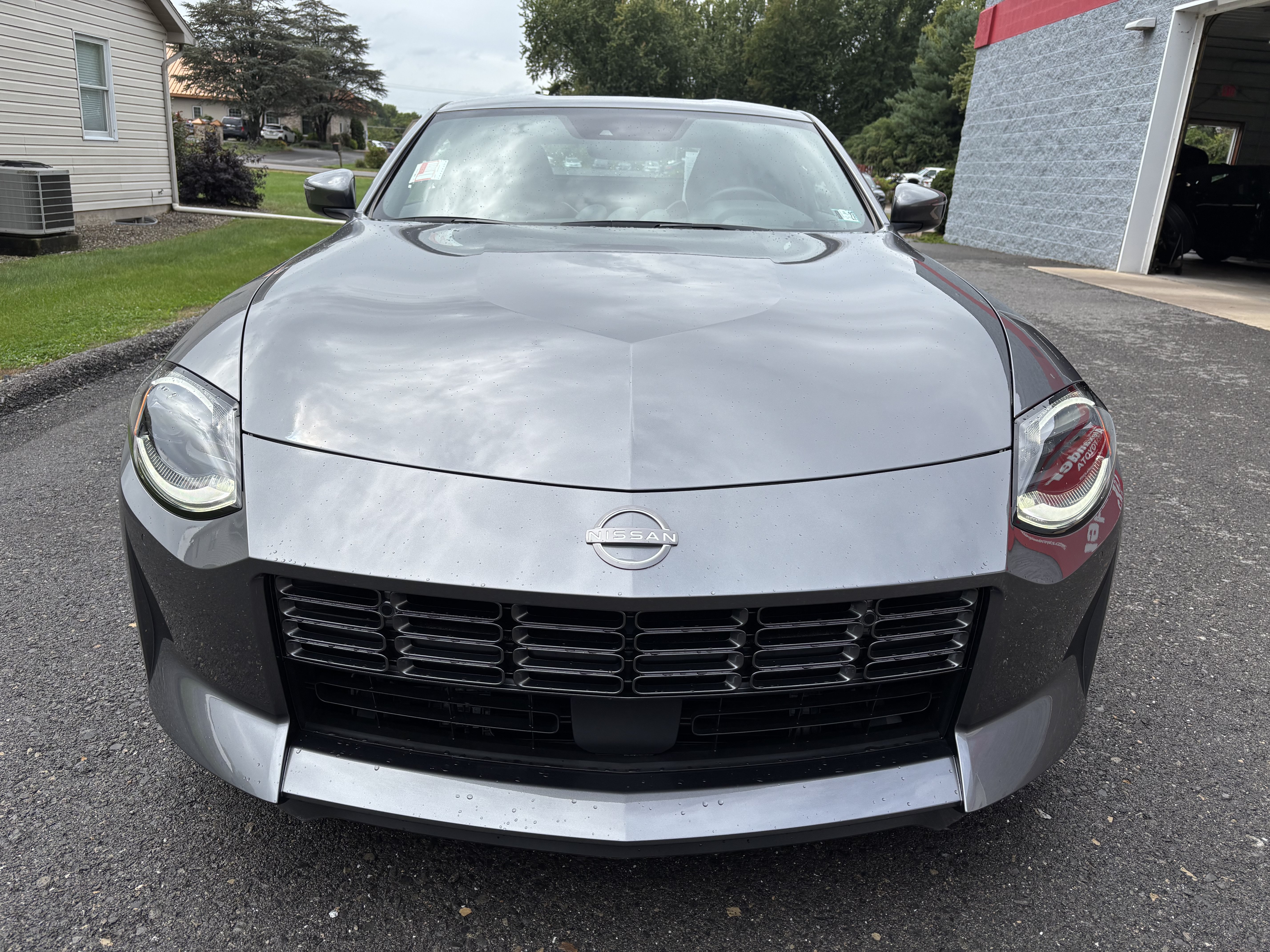 Used 2024 Nissan Z Performance w/ Floor Mat Package RWD image 9