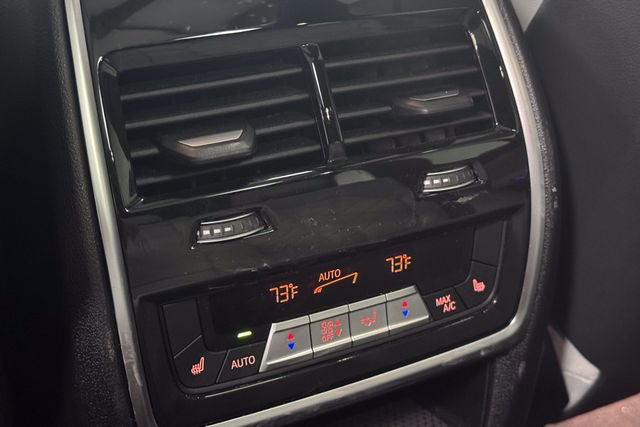 Used 2025 BMW X5 xDrive50e w/ M Sport Package image 24