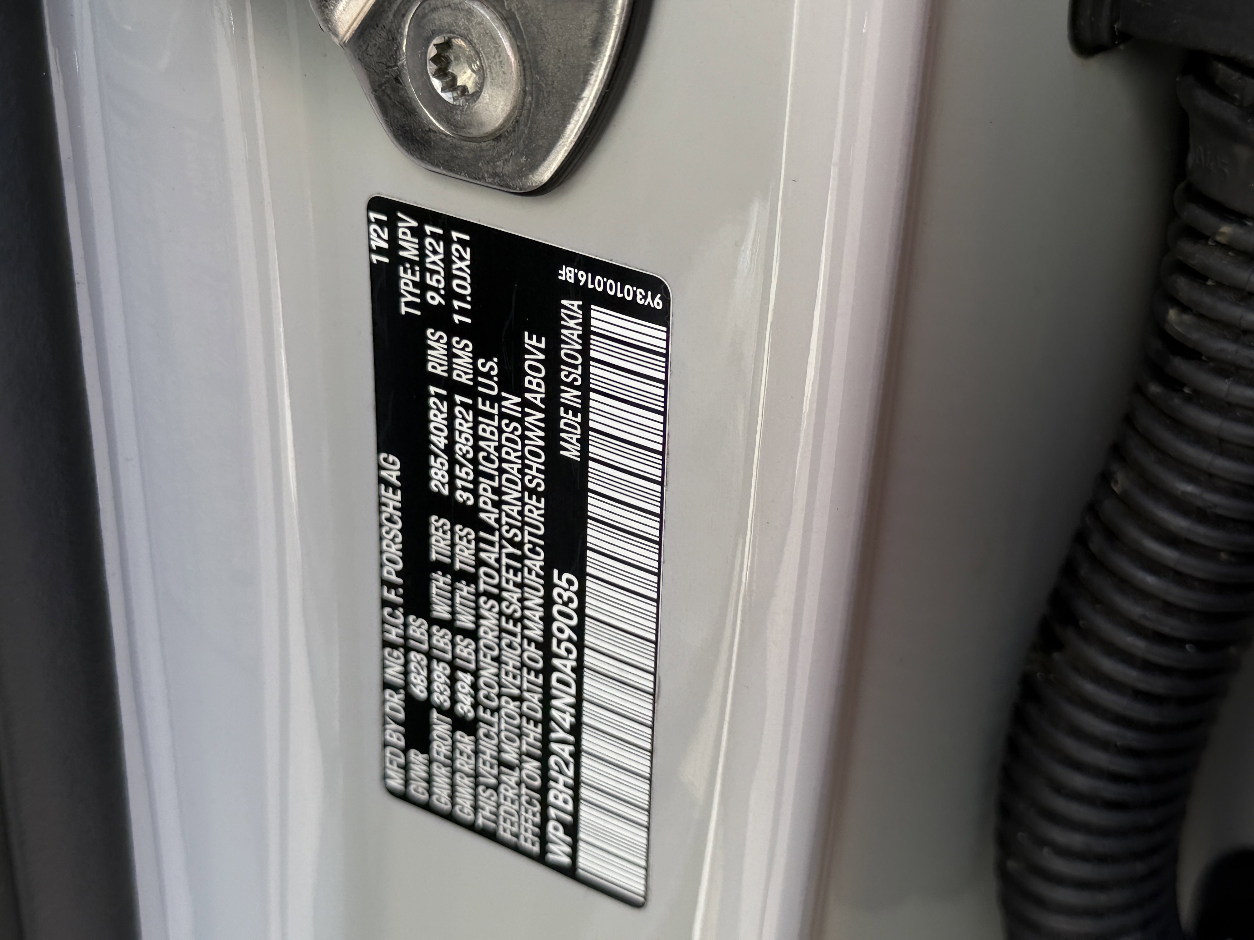 Certified 2022 Porsche Cayenne Turbo S image 39