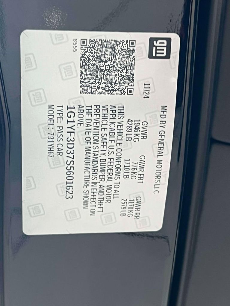 Used 2025 Chevrolet Corvette Z06 w/ Stealth Interior Trim Package image 16