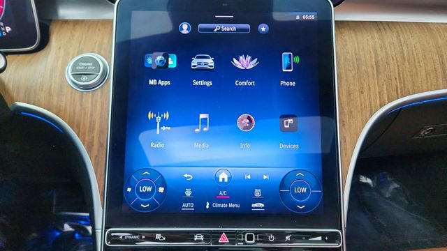 Used 2023 Mercedes-Benz C 300 Sedan image 43