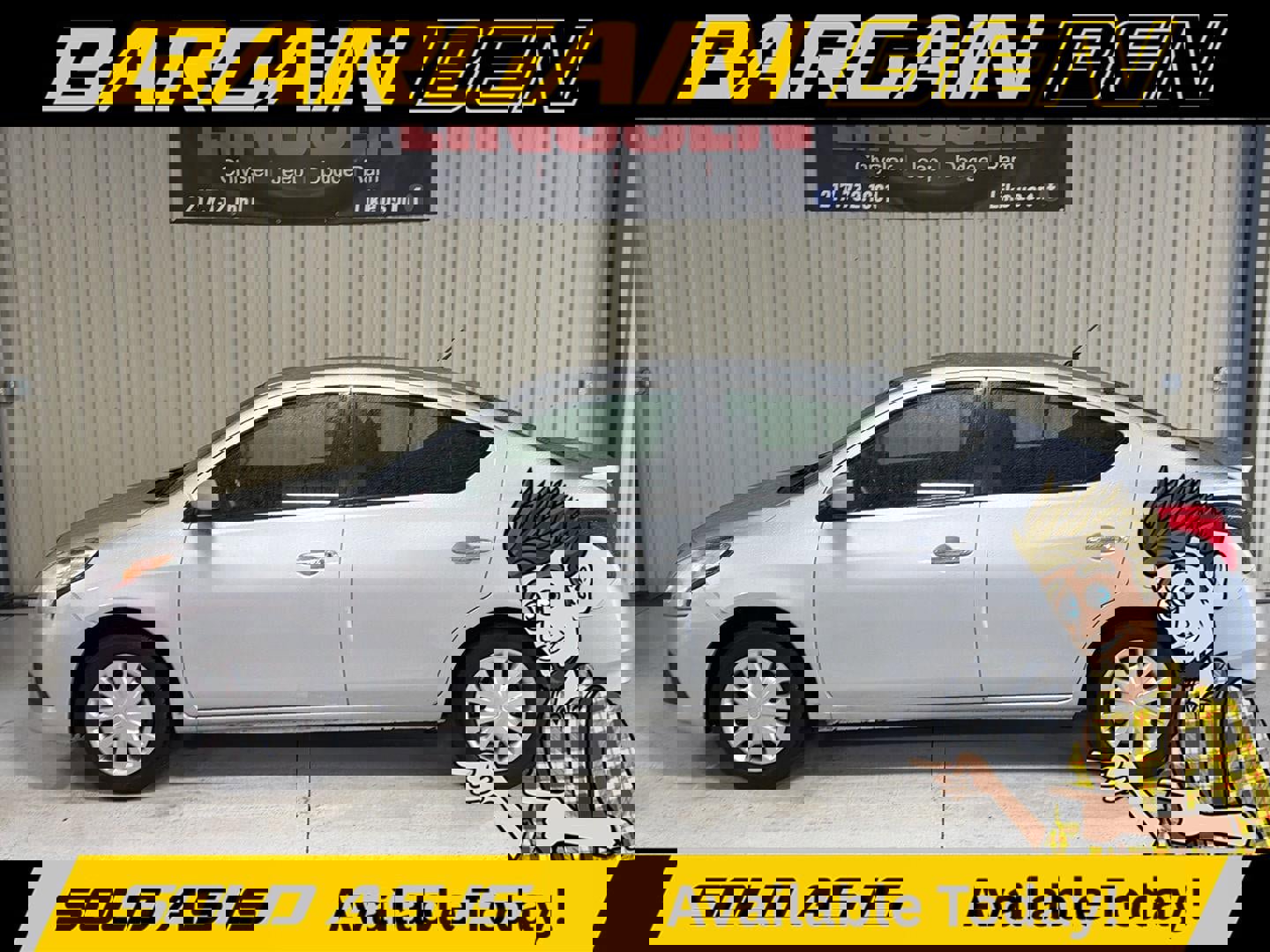 Used 2017 Nissan Versa SV image 2