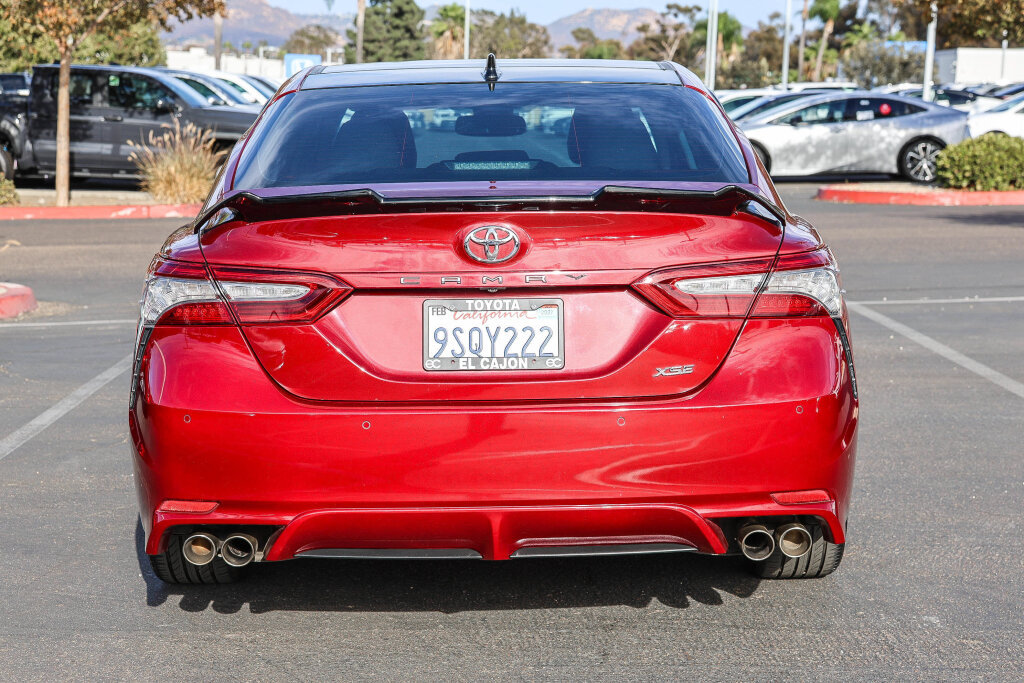 Used 2018 Toyota Camry XSE FWD image 23