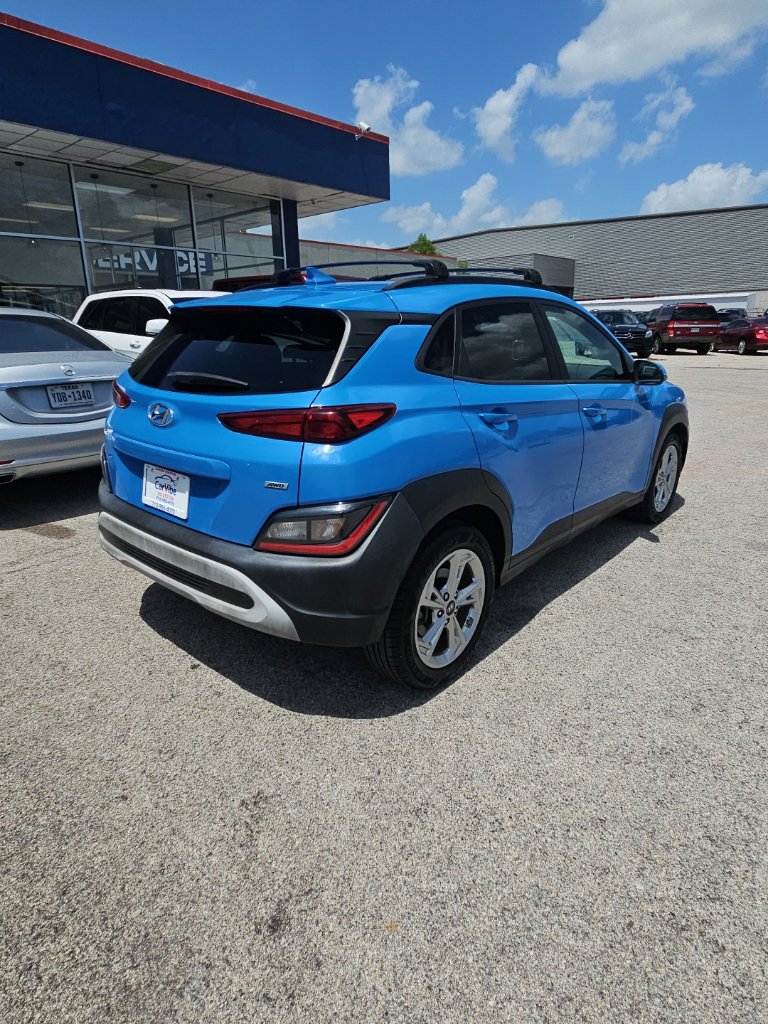 Used 2022 Hyundai Kona SEL AWD/4WD image 7