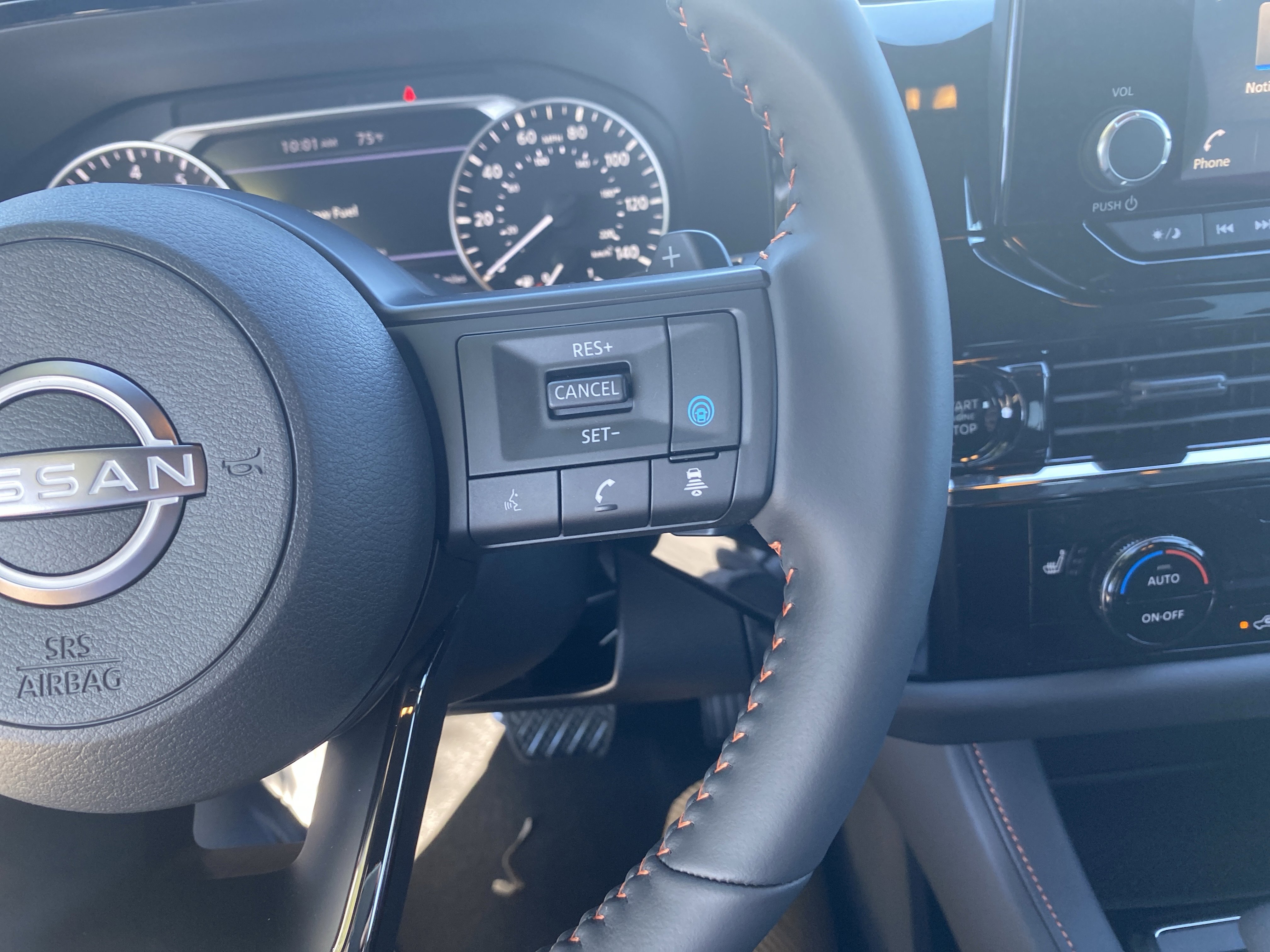 New 2025 Nissan Pathfinder Rock Creek image 12